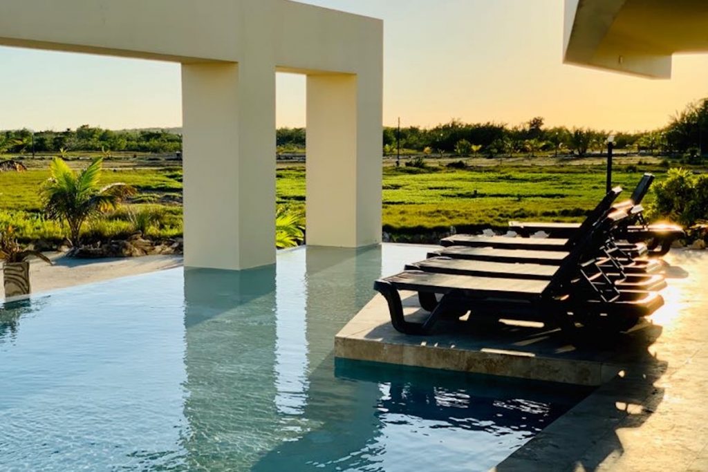 Kite Sisters Villa Belize